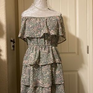(SOLD) Off the Shoulder Floral Dress